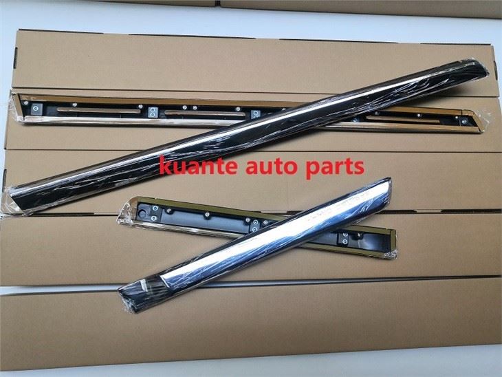 2016 Land Cruiser chrome low door moldings